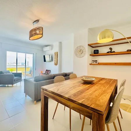 Doble Vista Faro, Terrace With View, Ac & Wifi Διαμέρισμα *